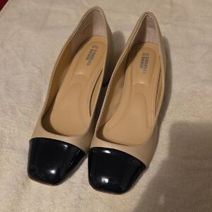 Charles David Two-Tone Beige and Black Heels